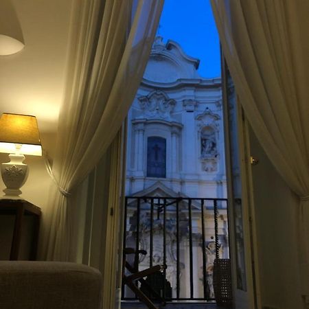 New! Bellissimo Palazzofranchi Pantheon Apartment Rome Bagian luar foto