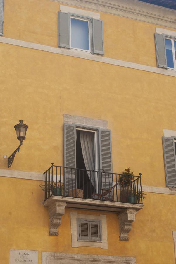 New! Bellissimo Palazzofranchi Pantheon Apartment Rome Bagian luar foto