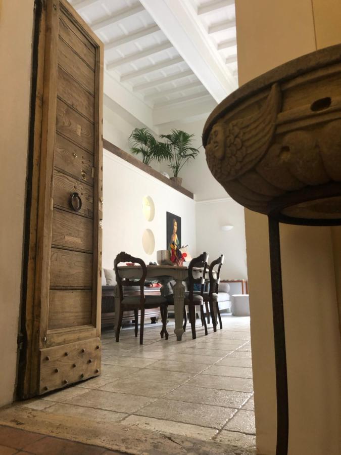 New! Bellissimo Palazzofranchi Pantheon Apartment Rome Bagian luar foto