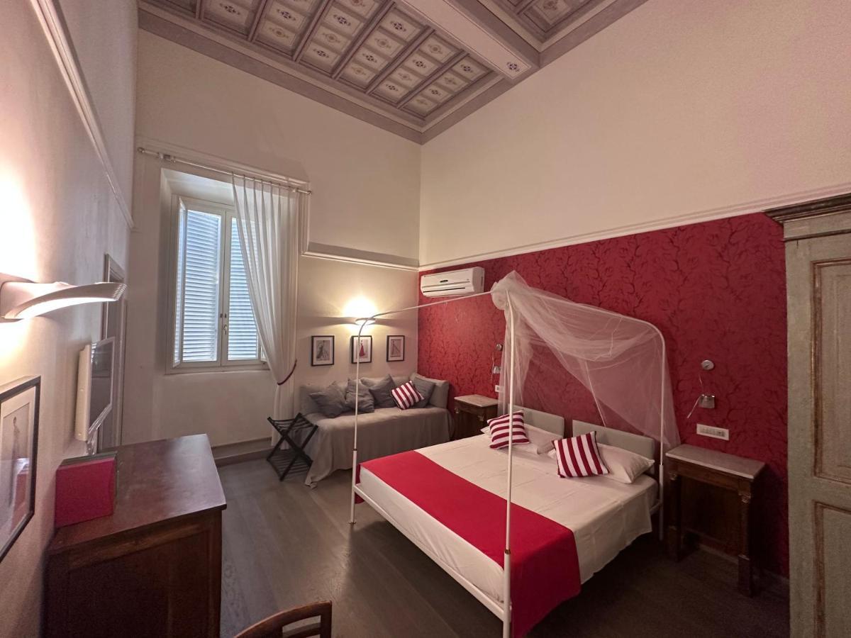New! Bellissimo Palazzofranchi Pantheon Apartment Rome Bagian luar foto