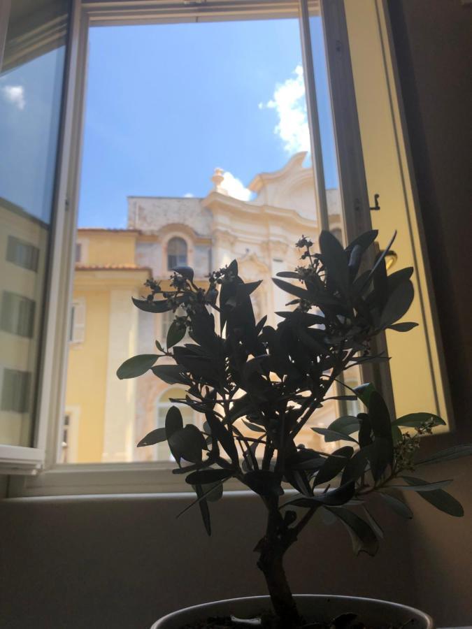 New! Bellissimo Palazzofranchi Pantheon Apartment Rome Bagian luar foto