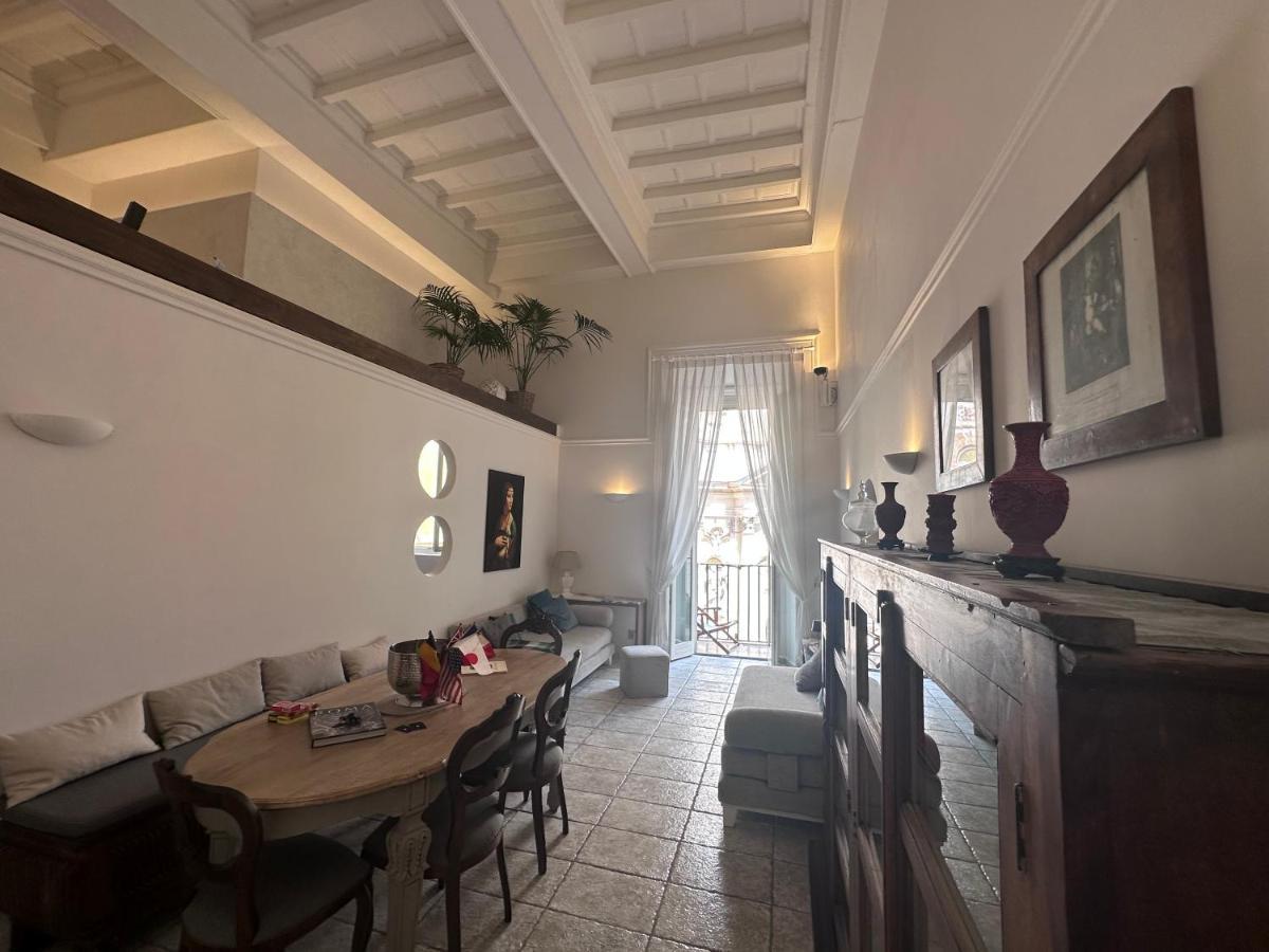 New! Bellissimo Palazzofranchi Pantheon Apartment Rome Bagian luar foto