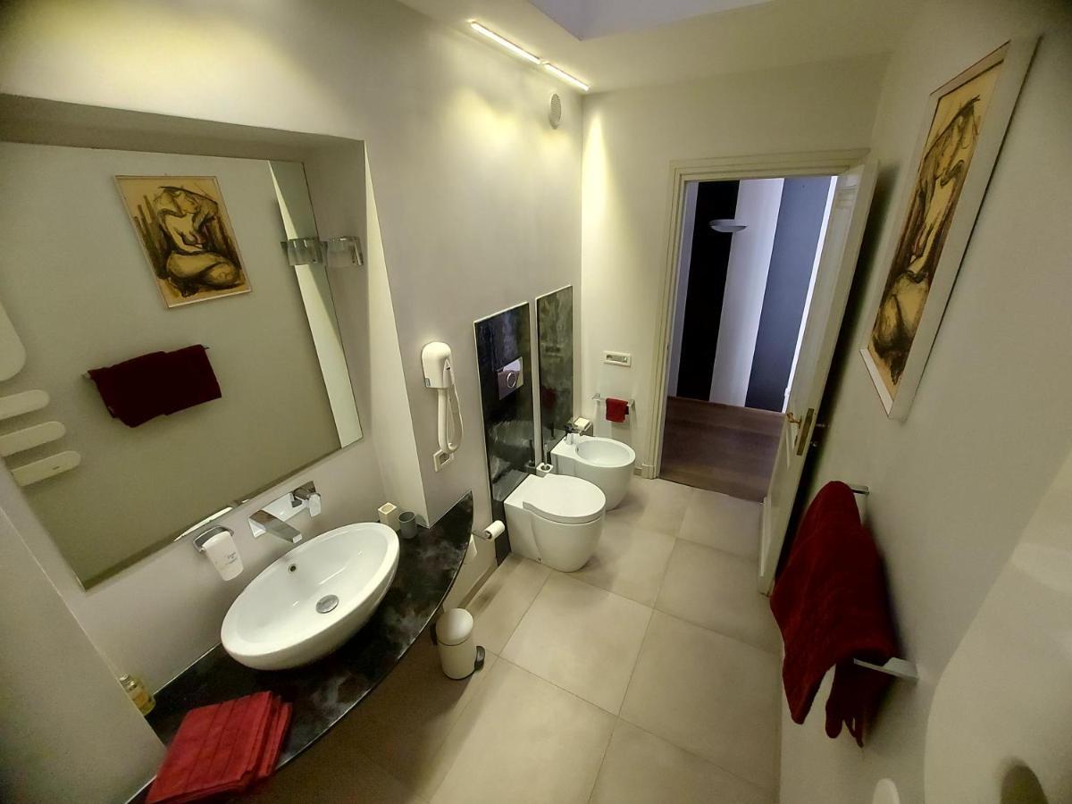 New! Bellissimo Palazzofranchi Pantheon Apartment Rome Bagian luar foto