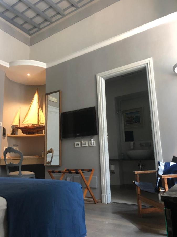 New! Bellissimo Palazzofranchi Pantheon Apartment Rome Bagian luar foto
